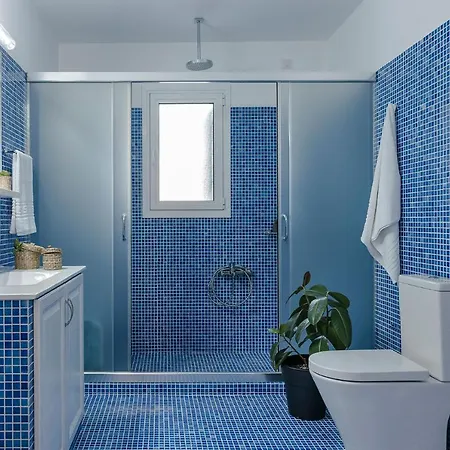 Laura - Serene Escape With A Private Pool Villa Szpartiá