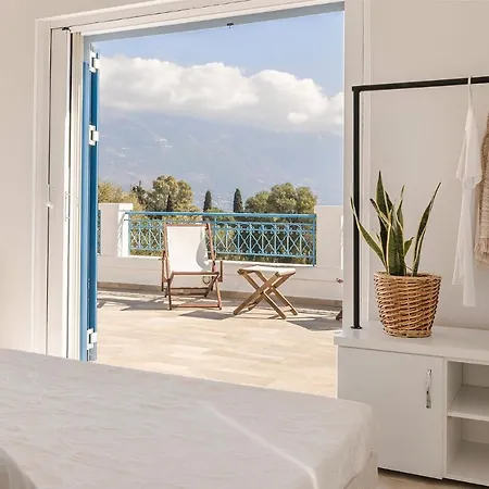 Villa Laura - Serene Escape With A Private Pool Spartia (Kefalonia)