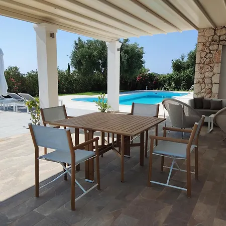 Villa Laura - Serene Escape With A Private Pool Spartia (Kefalonia)